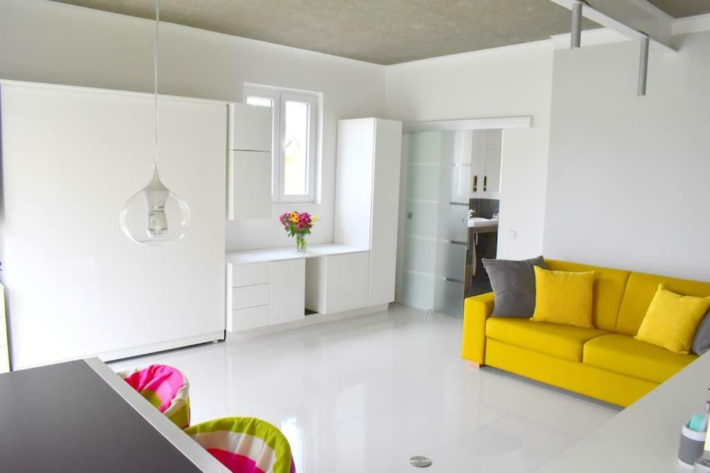 דירות Vojkovice  Aparments Bukol מראה חיצוני תמונה